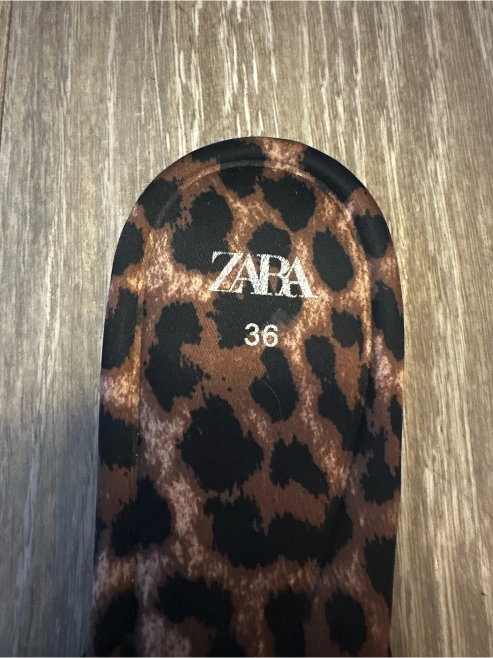 Zara Cheetah Sandals - Picture 2 of 3